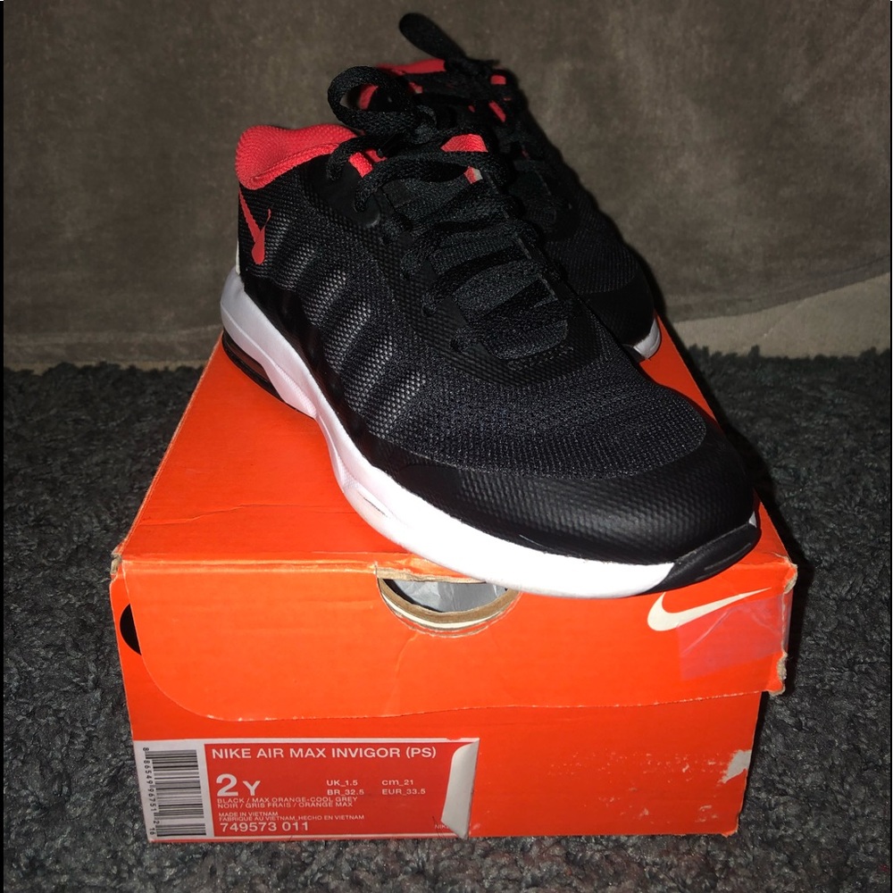 Nike shoes